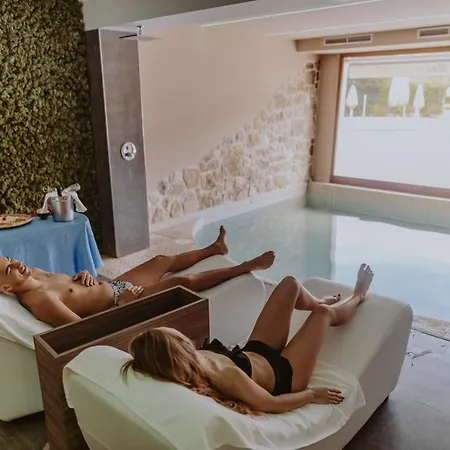 Hotel Halanus And Alanno