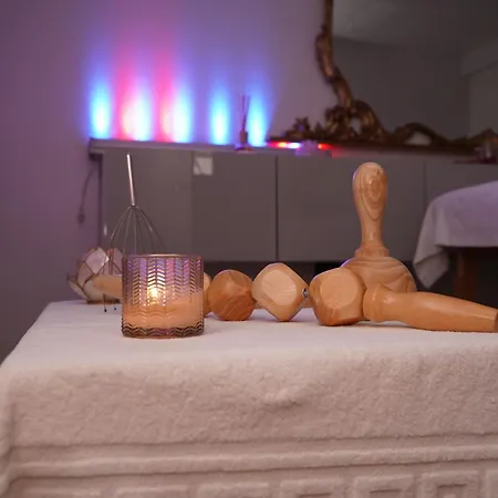 Halanus And Szálloda Alanno