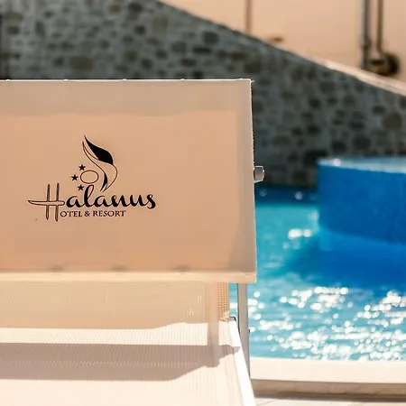 Hotel Halanus And 3*
