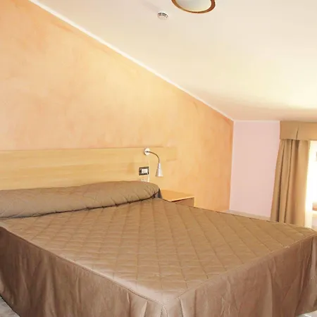 哈兰诺斯度假酒店 酒店