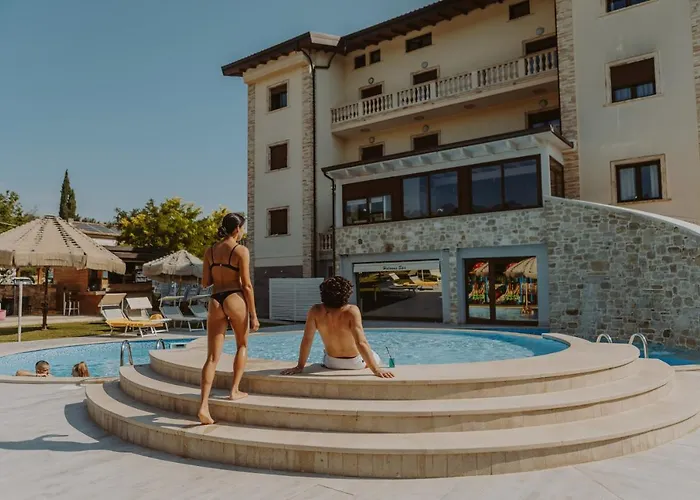 Отель Halanus And Alanno