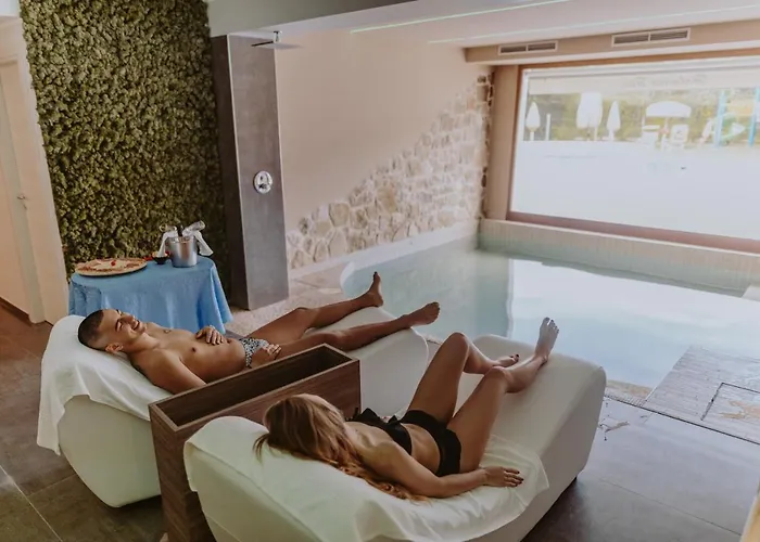 Отель Halanus And Alanno