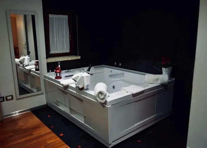 Szálloda Halanus And 3*